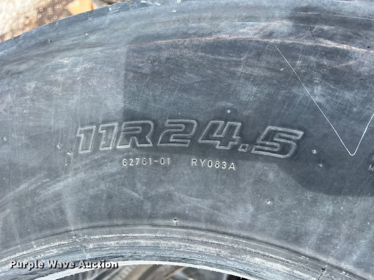 image for item HL9094 Tires