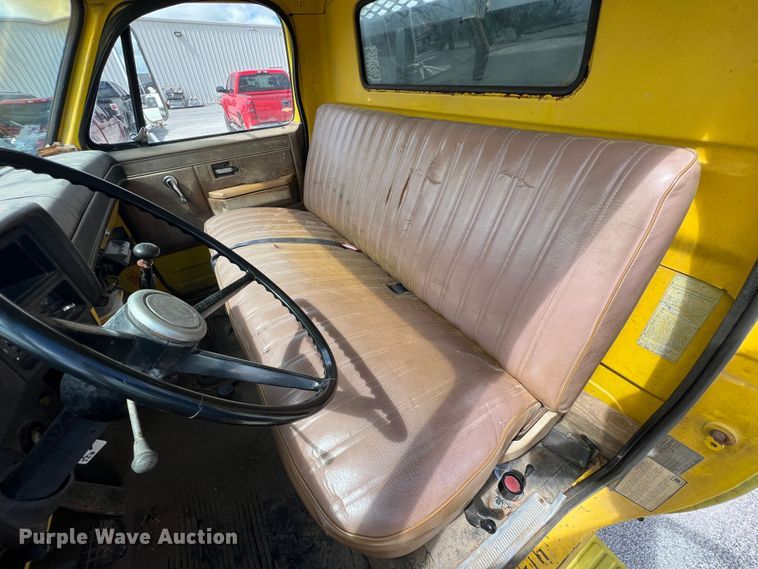 image for item HL9096 1986 Chevrolet C60  dump flatbed truck