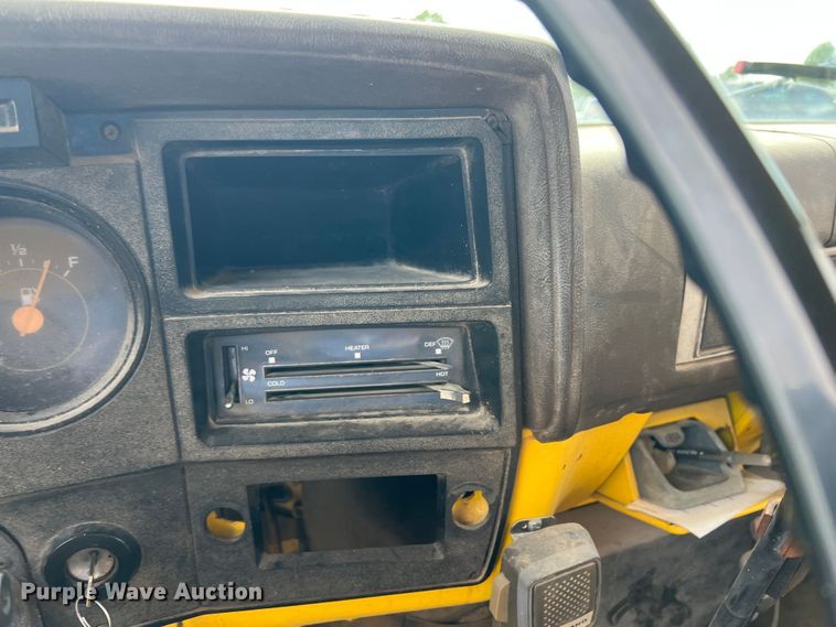 image for item HL9096 1986 Chevrolet C60  dump flatbed truck