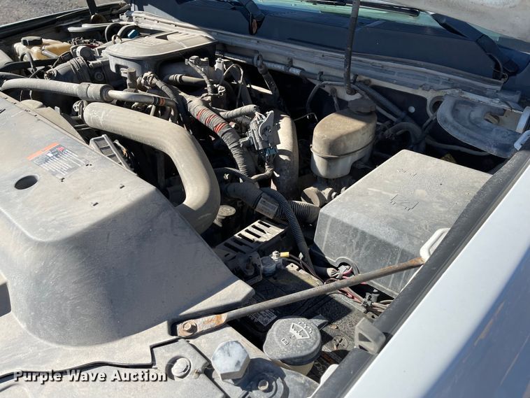 image for item IK9601 2011 Chevrolet Silverado 2500HD  Crew Cab pickup truck