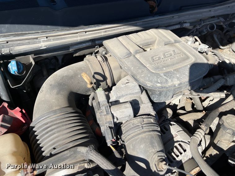 image for item IK9601 2011 Chevrolet Silverado 2500HD  Crew Cab pickup truck