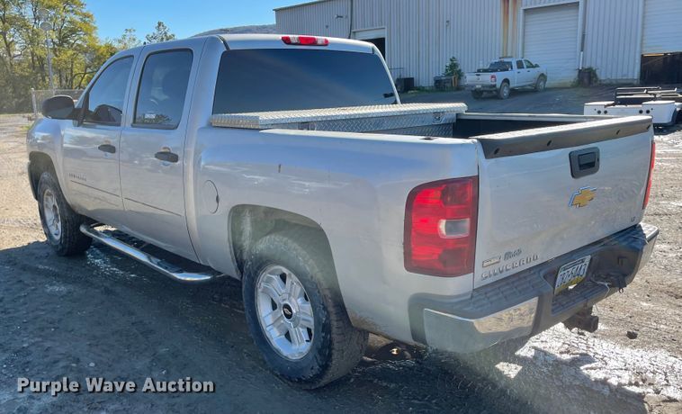 image for item IK9603 2010 Chevrolet Silverado 1500  Crew Cab pickup truck