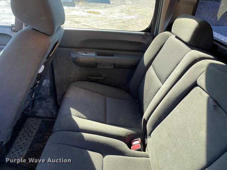 image for item IK9603 2010 Chevrolet Silverado 1500  Crew Cab pickup truck