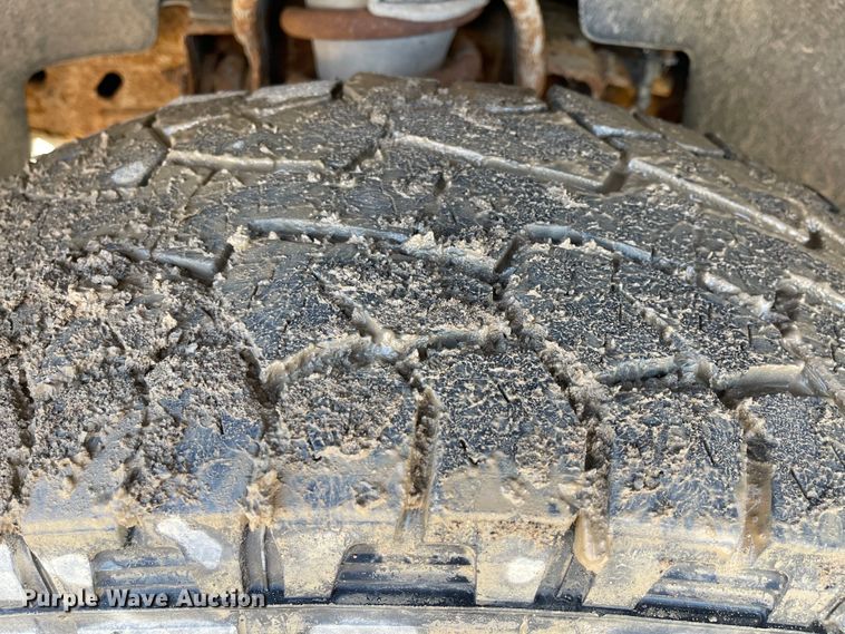 image for item IK9603 2010 Chevrolet Silverado 1500  Crew Cab pickup truck