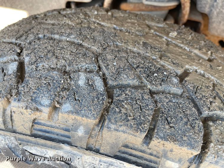 image for item IK9603 2010 Chevrolet Silverado 1500  Crew Cab pickup truck