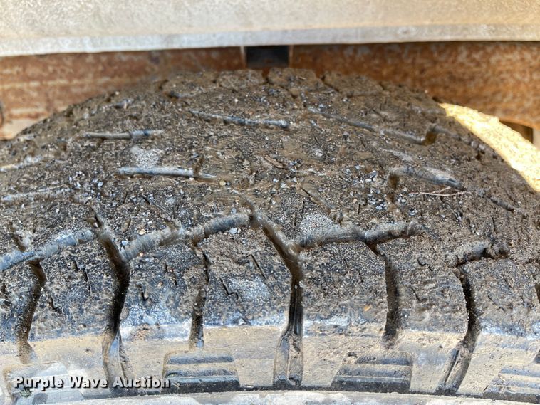 image for item IK9603 2010 Chevrolet Silverado 1500  Crew Cab pickup truck