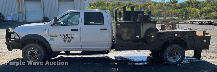 image for item IK9604 2014 Dodge Ram 5500 Crew Cab utility / service truck