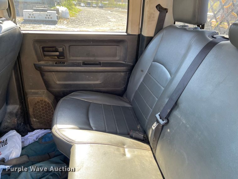 image for item IK9604 2014 Dodge Ram 5500 Crew Cab utility / service truck