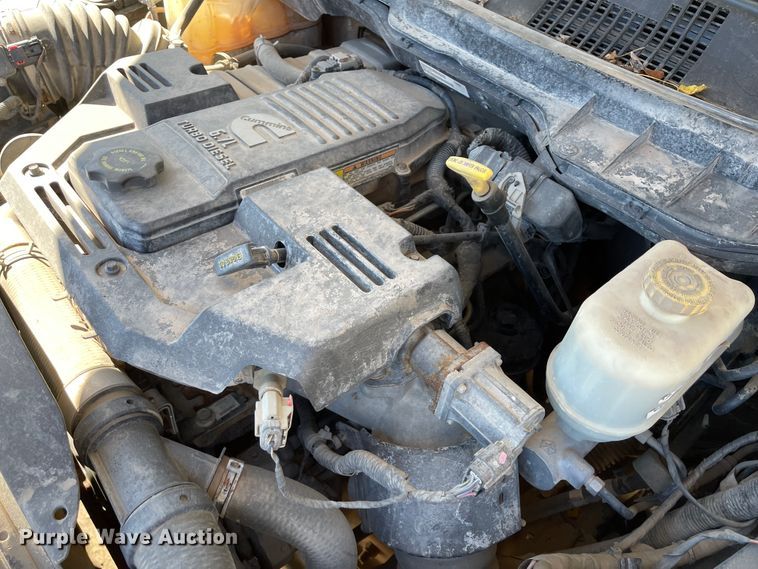 image for item IK9604 2014 Dodge Ram 5500 Crew Cab utility / service truck