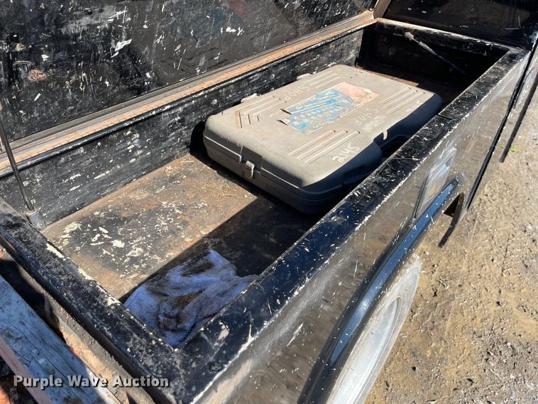 image for item IK9604 2014 Dodge Ram 5500 Crew Cab utility / service truck