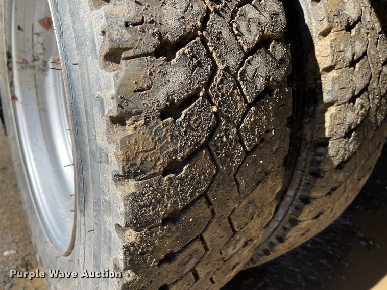 image for item IK9604 2014 Dodge Ram 5500 Crew Cab utility / service truck