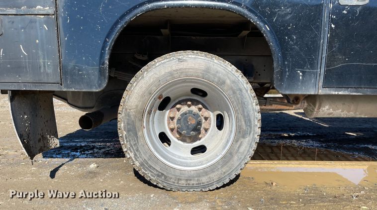 image for item IK9604 2014 Dodge Ram 5500 Crew Cab utility / service truck