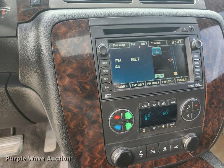 image for item JM9038 2011 GMC Yukon Denali  SUV