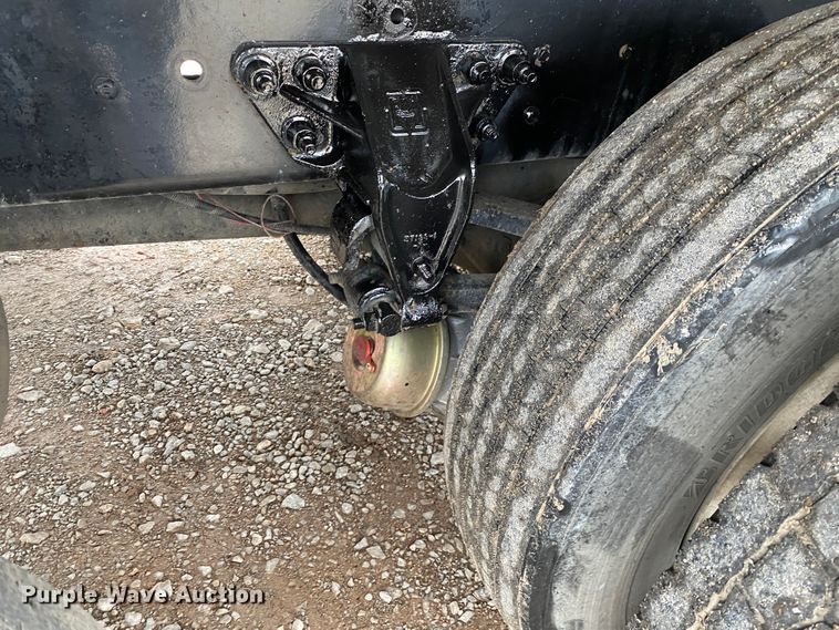 image for item JN9248 2013 Kenworth T370  car carrier truck