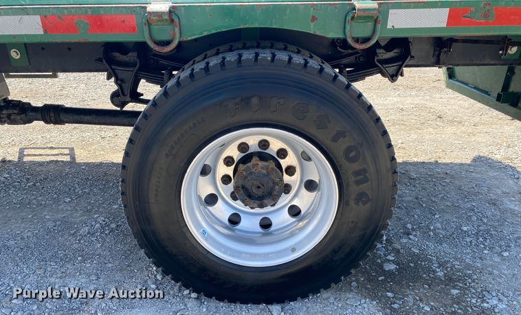 image for item JN9260 2003 International 7400  Crew Cab flatbed truck