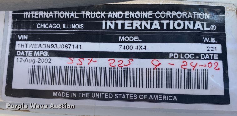 image for item JN9260 2003 International 7400  Crew Cab flatbed truck