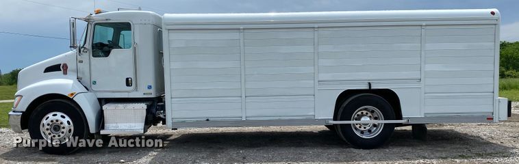 image for item JU9219 2012 Kenworth T370  delivery truck