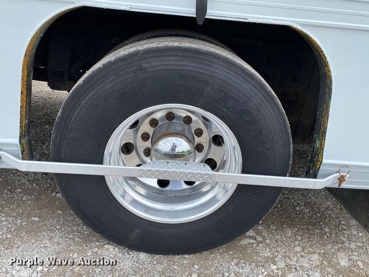 image for item JU9219 2012 Kenworth T370  delivery truck