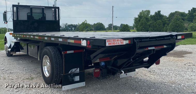 image for item JU9230 2008 Kenworth T300  flatbed truck