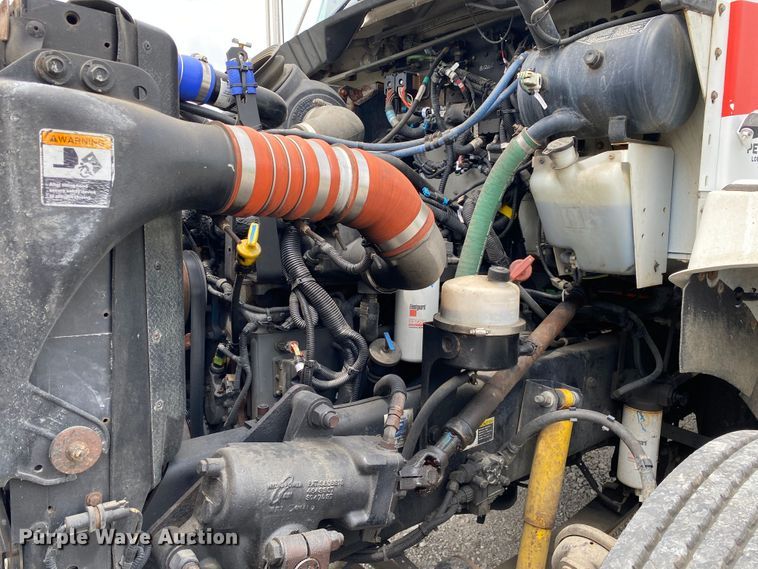 image for item JU9230 2008 Kenworth T300  flatbed truck