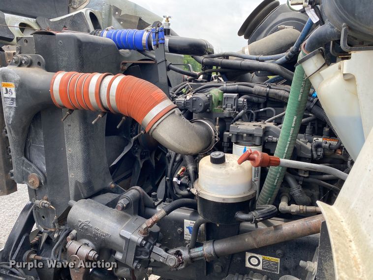 image for item JU9230 2008 Kenworth T300  flatbed truck