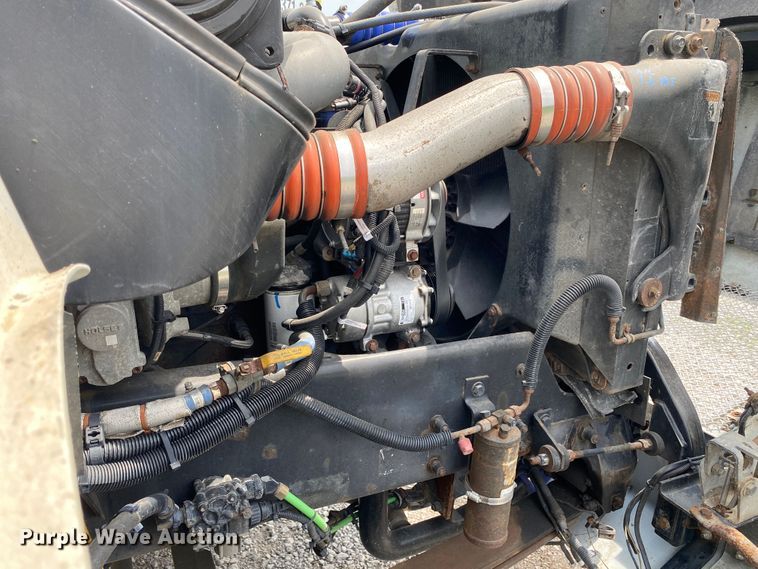 image for item JU9230 2008 Kenworth T300  flatbed truck