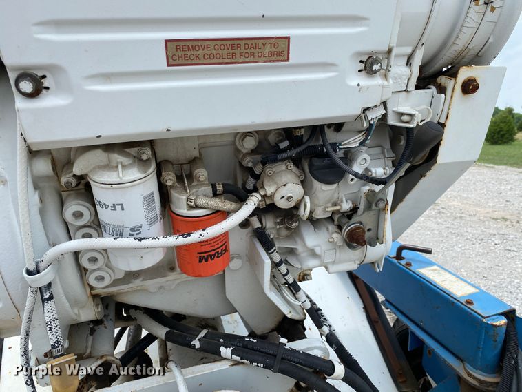 image for item JU9231 Rayco  stump grinder