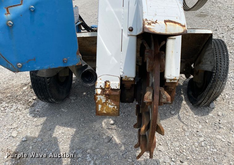 image for item JU9231 Rayco  stump grinder