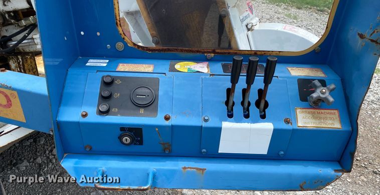 image for item JU9231 Rayco  stump grinder