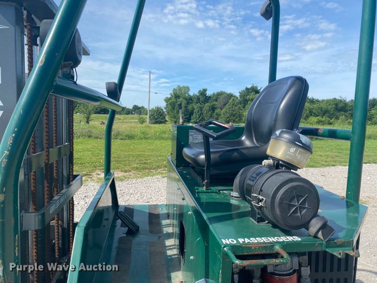 image for item JU9246 2014 Navigator RT 4000  forklift