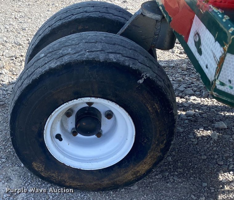 image for item JU9246 2014 Navigator RT 4000  forklift