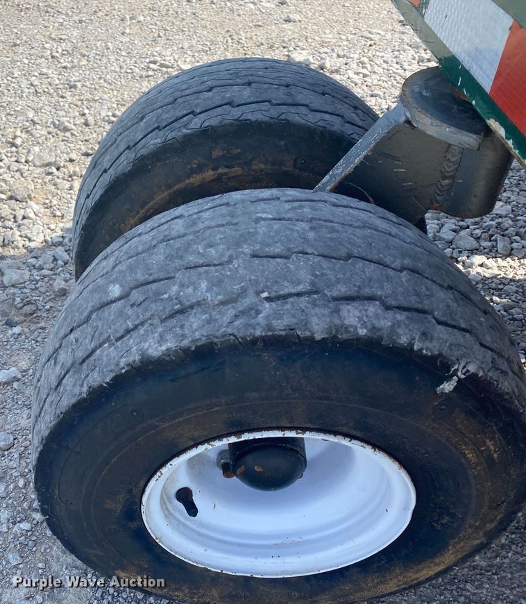 image for item JU9246 2014 Navigator RT 4000  forklift