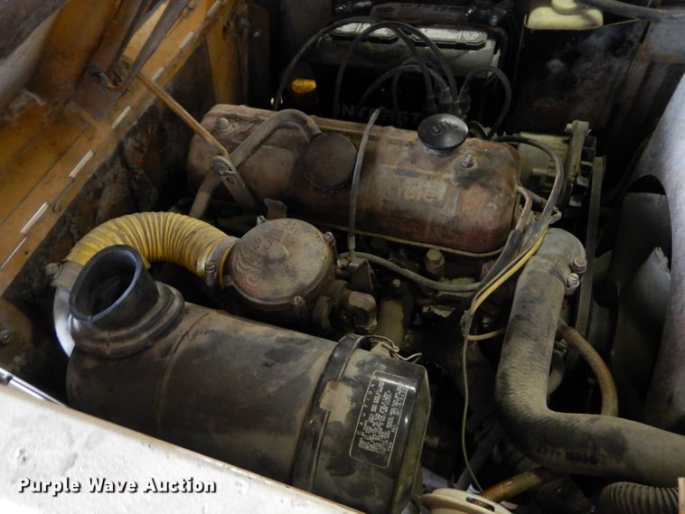 image for item JX9151 2015 Yale GLC0300BJUAE083  forklift