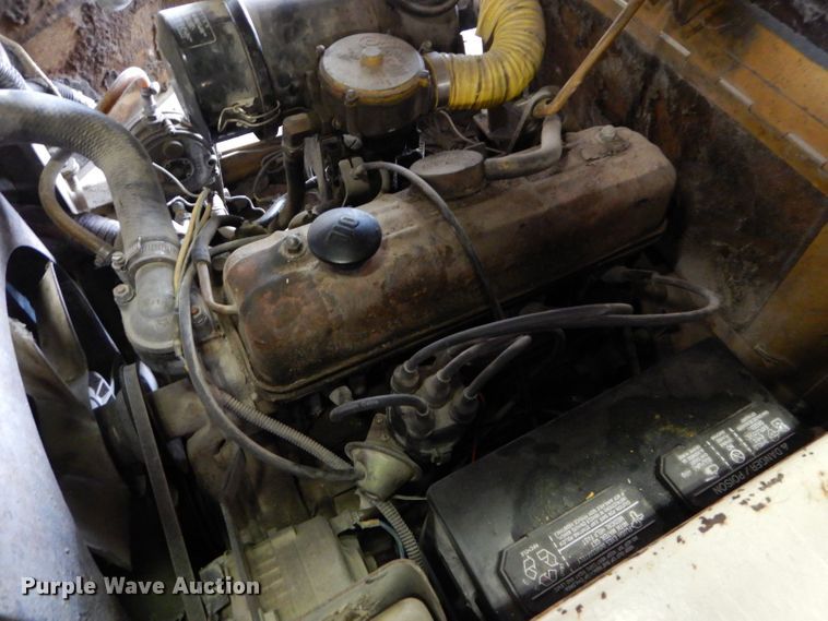 image for item JX9151 2015 Yale GLC0300BJUAE083  forklift