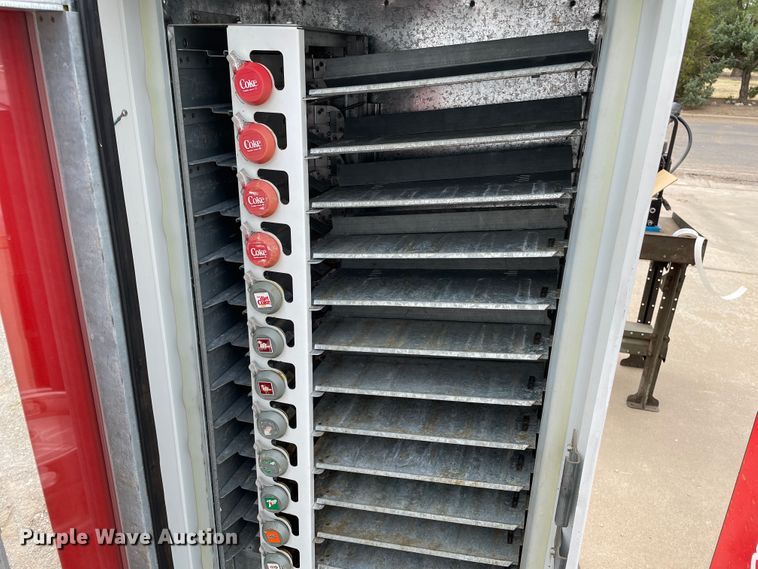 image for item JX9832 Vending machine