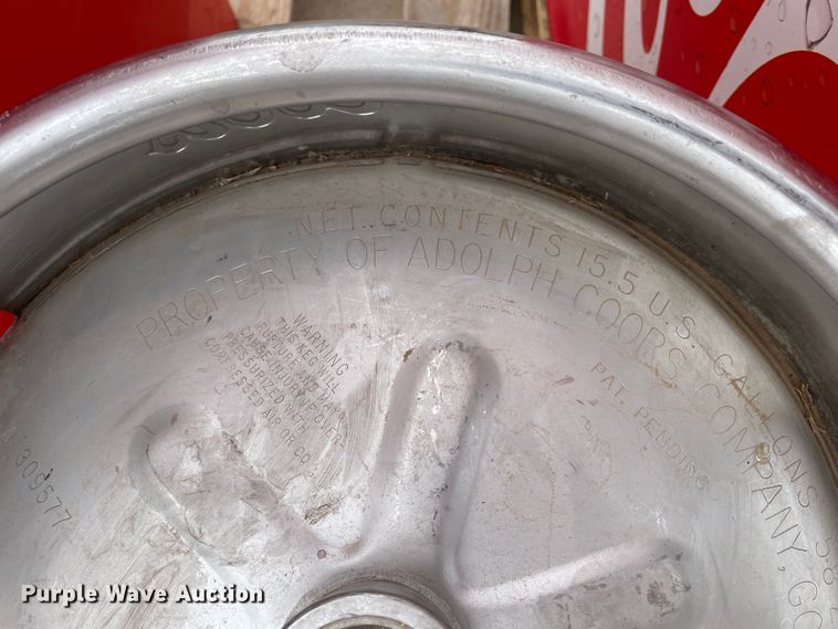 image for item JX9832 Vending machine