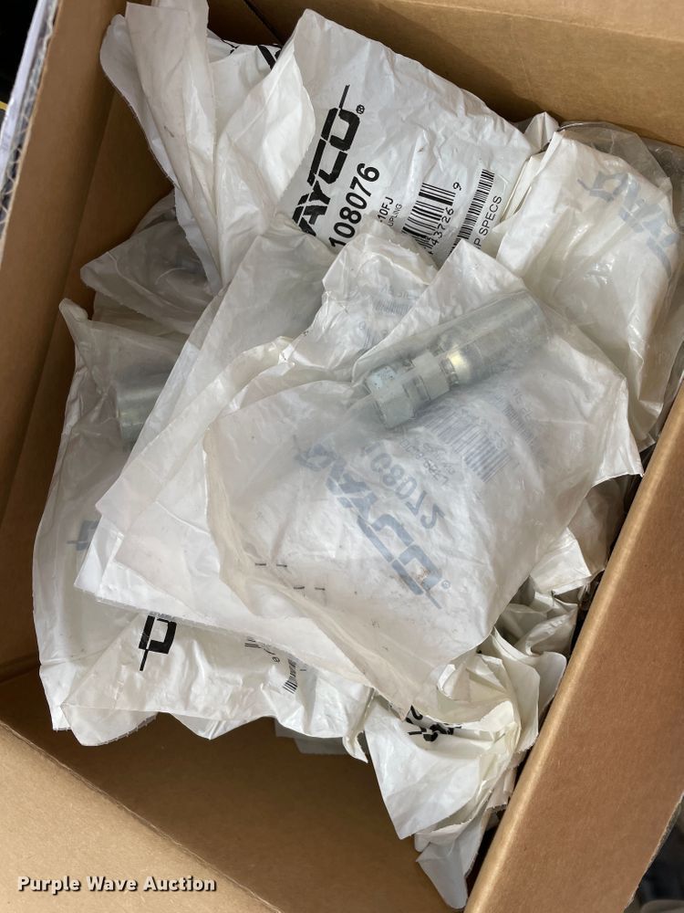 image for item JX9833 Dayco D165  hydraulic crimper