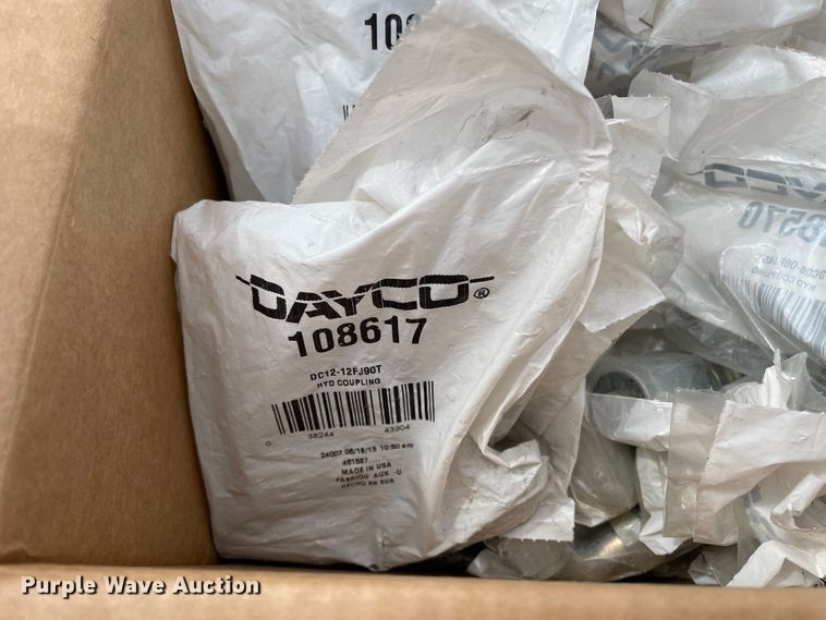 image for item JX9833 Dayco D165  hydraulic crimper