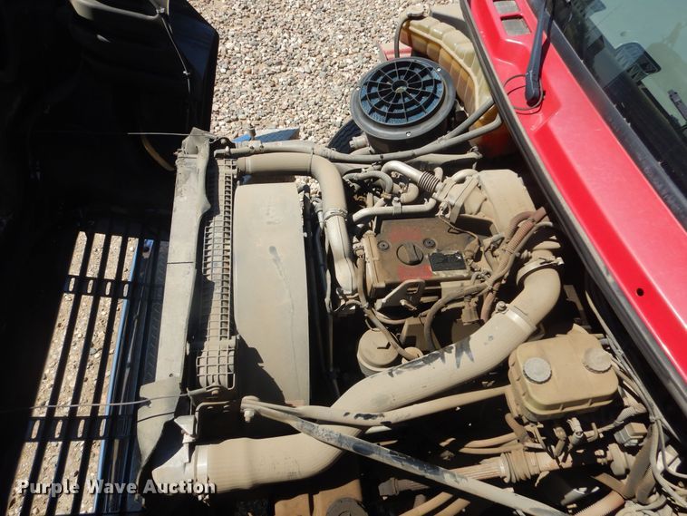 image for item KA9336 2006 Freightliner Business Class M2  truck cab and chassis