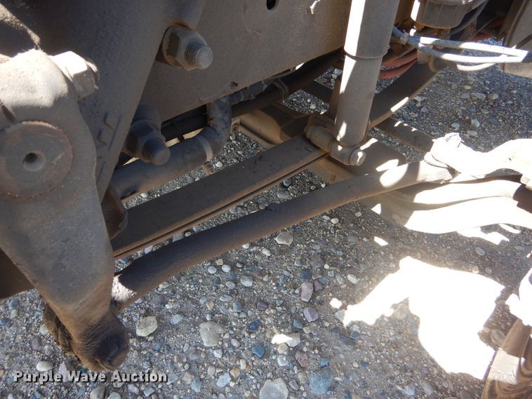 image for item KA9336 2006 Freightliner Business Class M2  truck cab and chassis