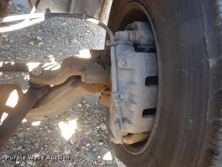 image for item KA9336 2006 Freightliner Business Class M2  truck cab and chassis