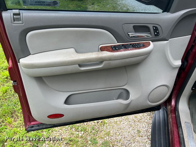 image for item KC9936 2007 Chevrolet Tahoe LTZ  SUV