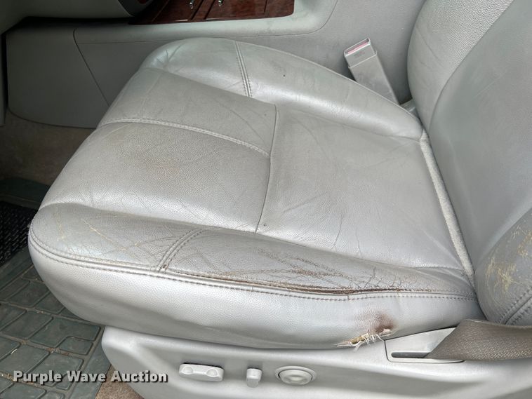 image for item KC9936 2007 Chevrolet Tahoe LTZ  SUV