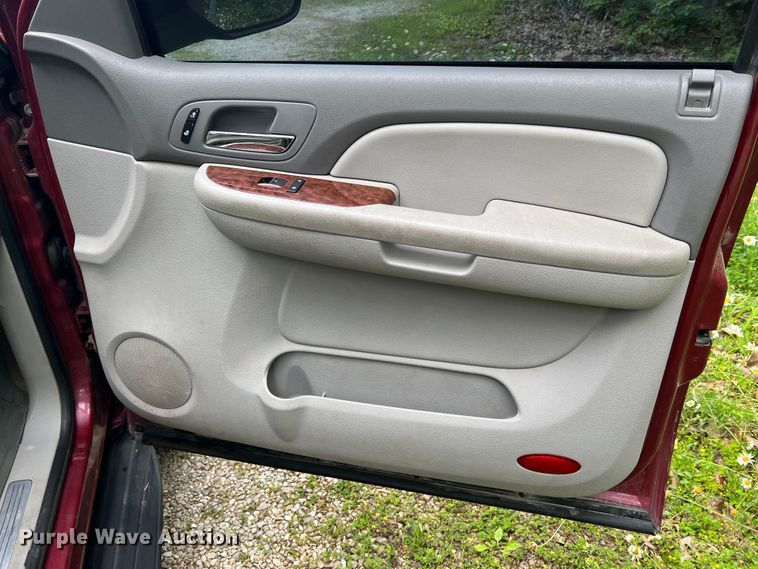 image for item KC9936 2007 Chevrolet Tahoe LTZ  SUV