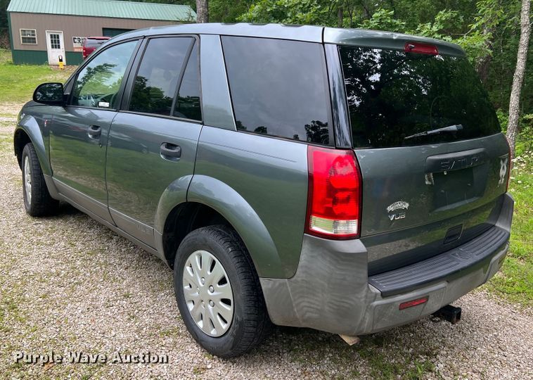 image for item KC9937 2005 Saturn Vue  SUV