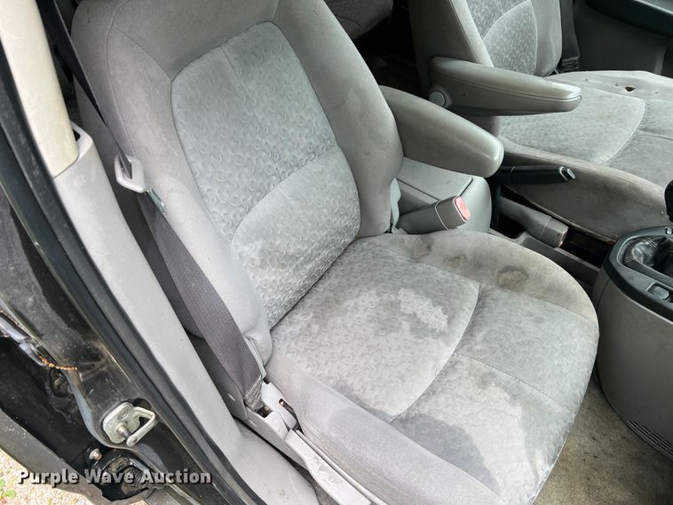 image for item KC9937 2005 Saturn Vue  SUV