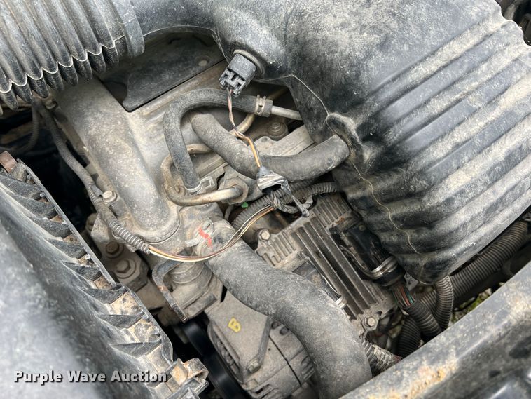 image for item KC9937 2005 Saturn Vue  SUV