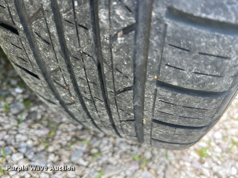 image for item KC9937 2005 Saturn Vue  SUV