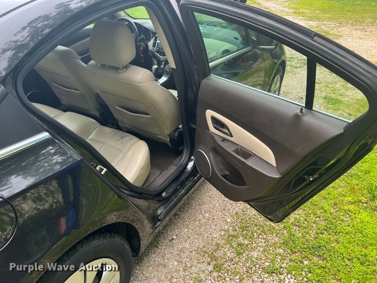 image for item KC9938 2011 Chevrolet Cruze LTZ