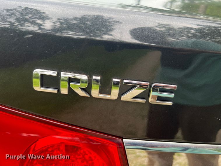 image for item KC9938 2011 Chevrolet Cruze LTZ